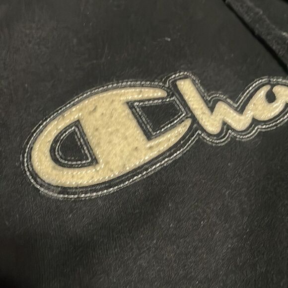 Authentic Champion Hoodie    - Picture 4 of 5